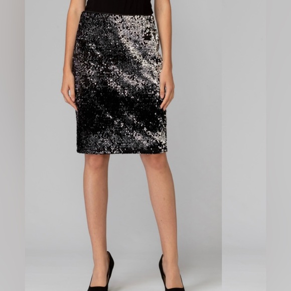 Joseph Ribkoff sequin Skirt - Picture 3 of 4